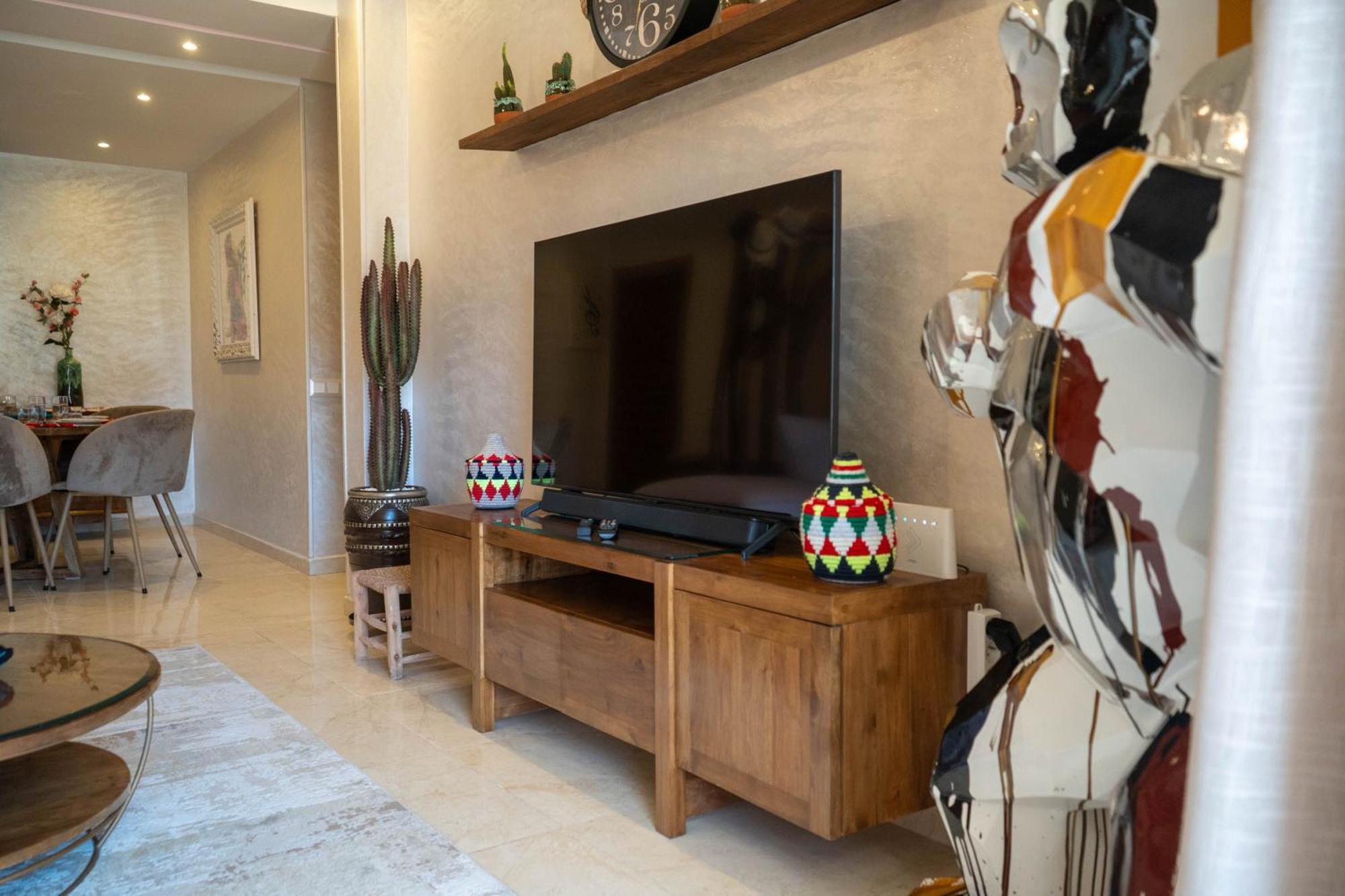Magnifique Appartement Moderne De 2 Chambres Avec Piscine A 10 Min Du Centre De Marrakech Marraquexe Exterior foto