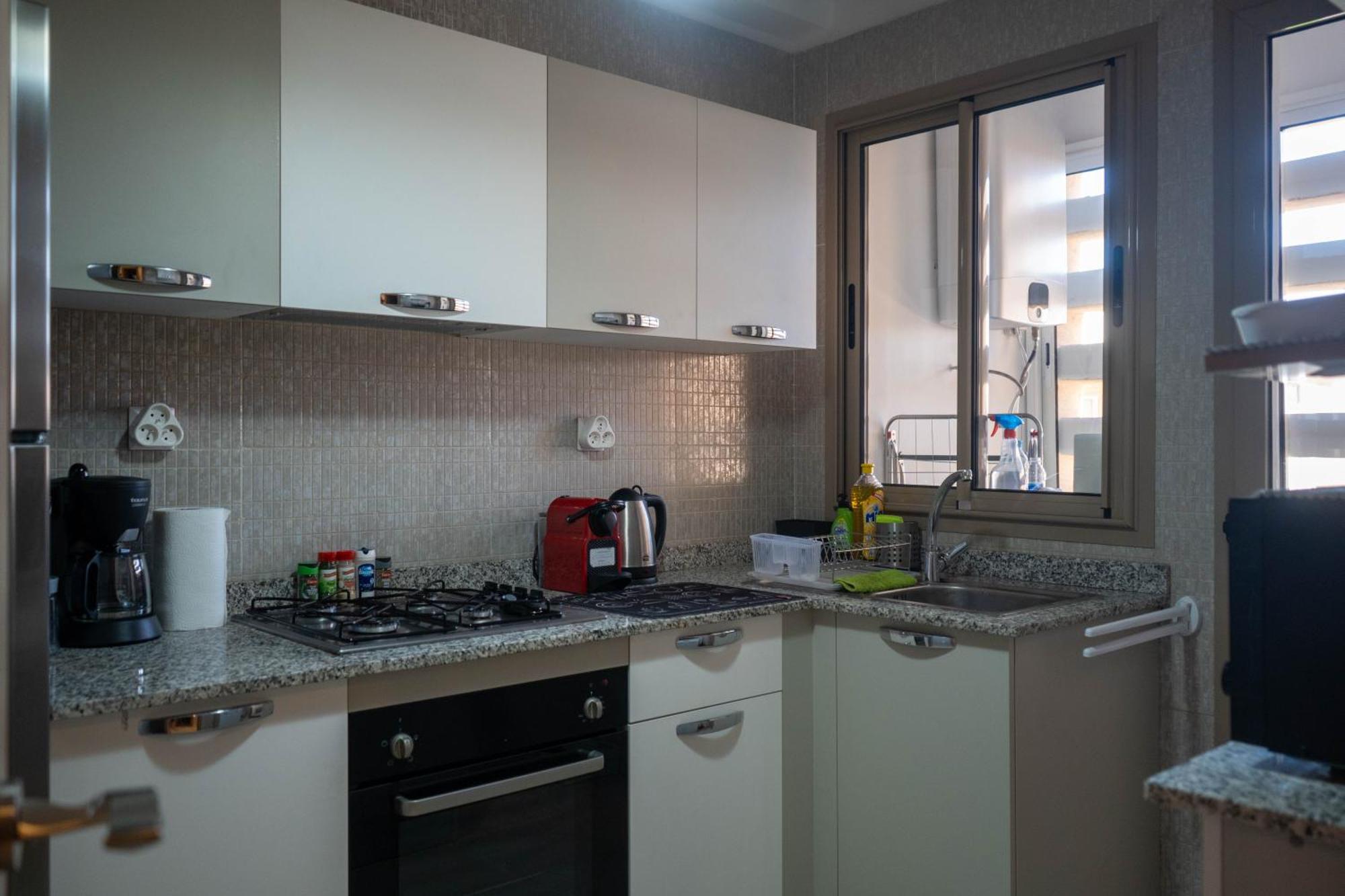 Magnifique Appartement Moderne De 2 Chambres Avec Piscine A 10 Min Du Centre De Marrakech Marraquexe Exterior foto